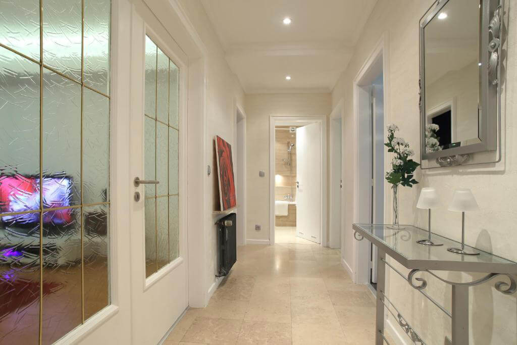 Carlotta 6DX Two-Bedroom Apartment with Terrace2