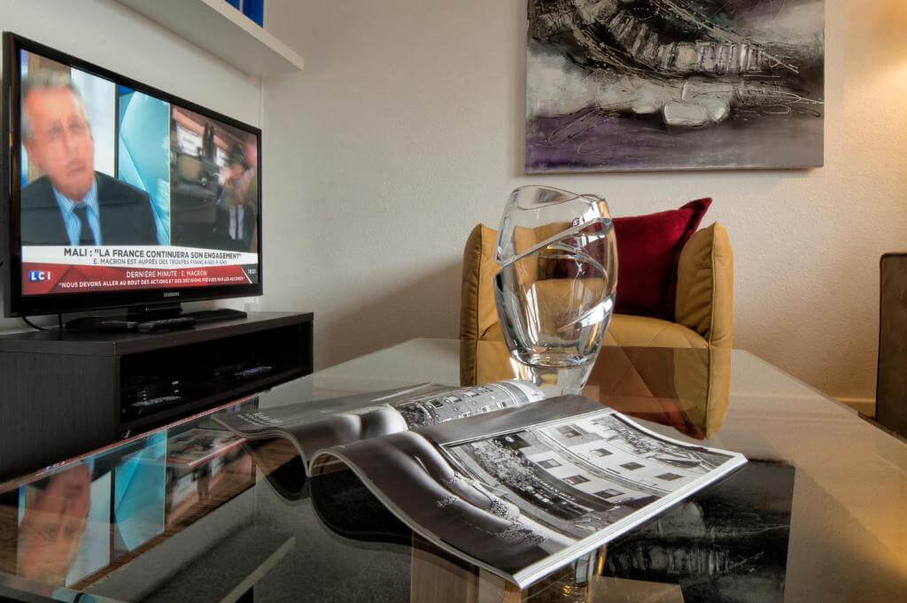 Carlotta 7dx Two-Bedroom Apartment – Attic6