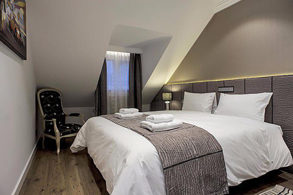 big_cortina_a4dx_0010