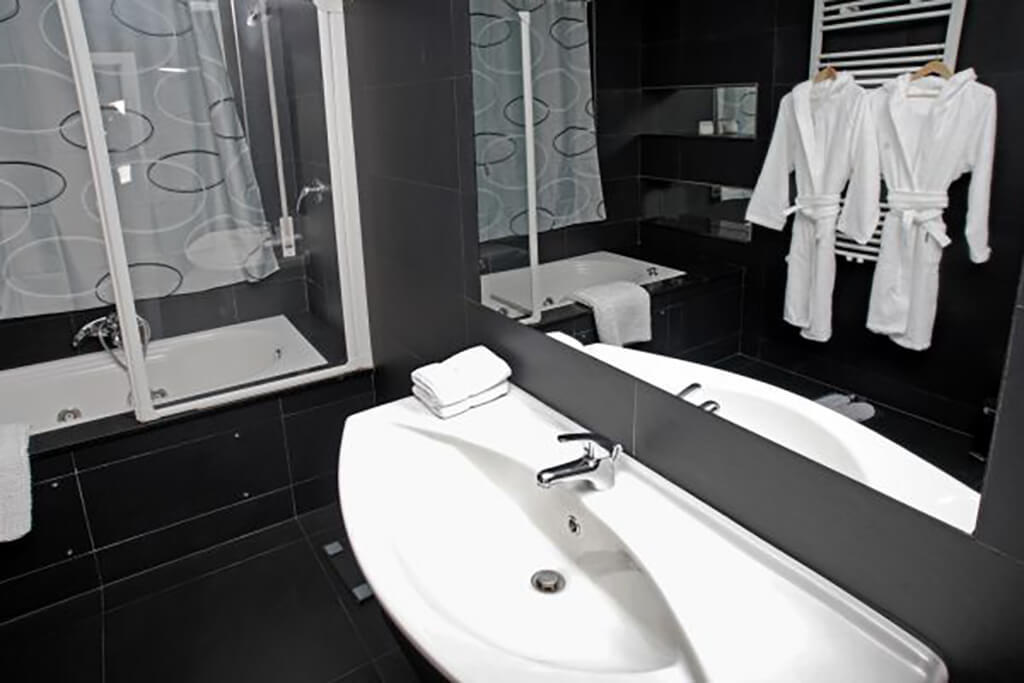 big_cortina_b1dx_0002