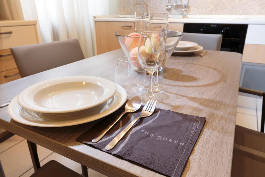 villa gemma 2 Executive Two-Bedroom Apartment10