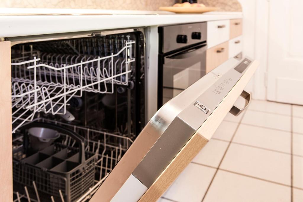 villa gemma 2 Executive Two-Bedroom Apartment19