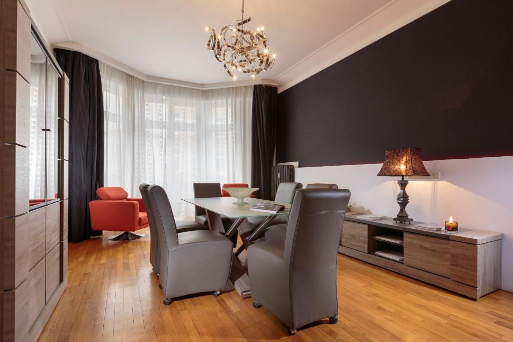 villa gemma 2 Executive Two-Bedroom Apartment5